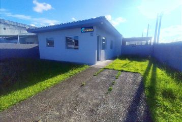 Casa de Esquina com 2 Quartos e Face Leste no Rio da Onça em Matinhos - REF.:413